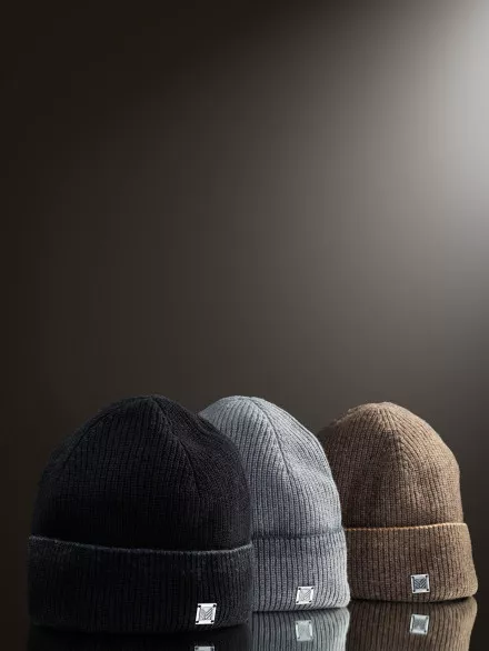 Шапка мужская 12271 MARHATTER чёрный (57-59)