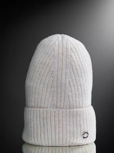 Шапка женская 13180 MARHATTER молочный (56-58)