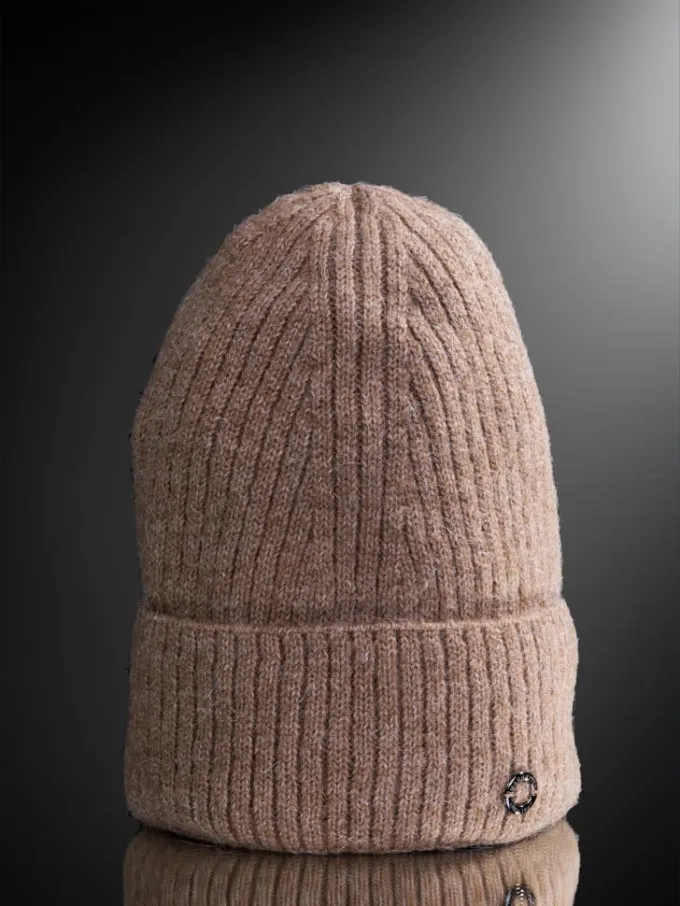 Шапка женская 13180 MARHATTER бежевый (56-58)