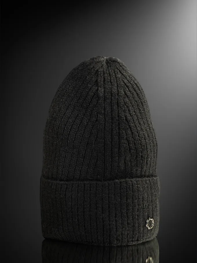Шапка женская 13180 MARHATTER чёрный (56-58)