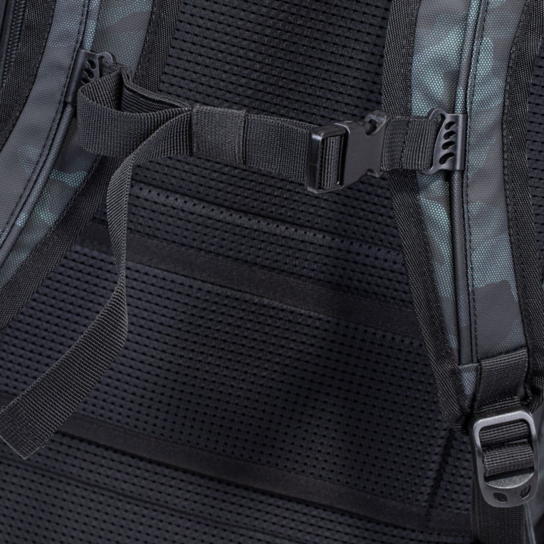 Рюкзак для ноутбука 15.6" RIVACASE, 7631 navy camo Рюкзак для ноутбука 15.6" RIVACASE, 7631 navy camo