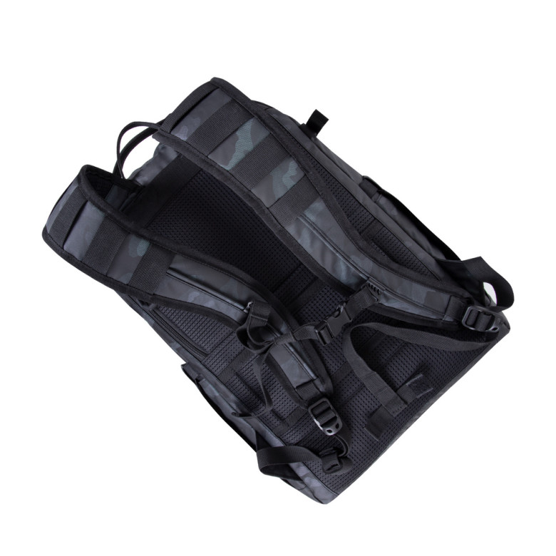 Рюкзак для ноутбука 15.6" RIVACASE, 7631 navy camo Рюкзак для ноутбука 15.6" RIVACASE, 7631 navy camo
