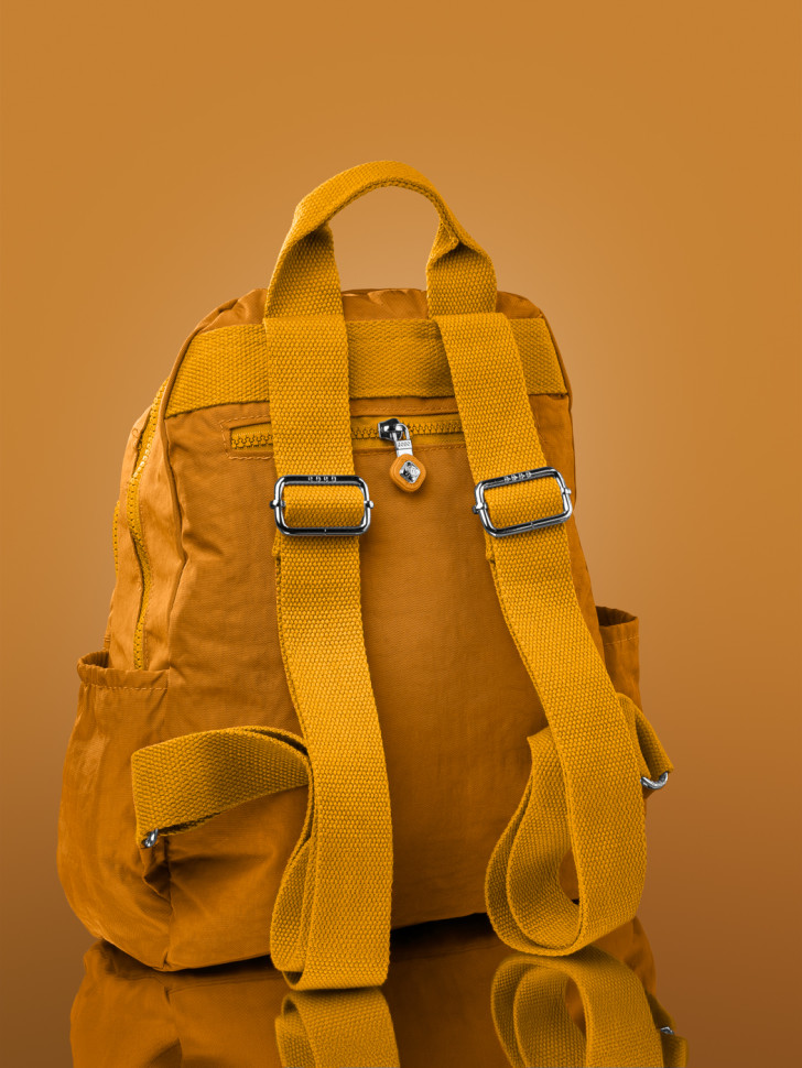 Рюкзак городской Bobo 5806-6 жёлтый Рюкзак городской Bobo 5806-6 жёлтый