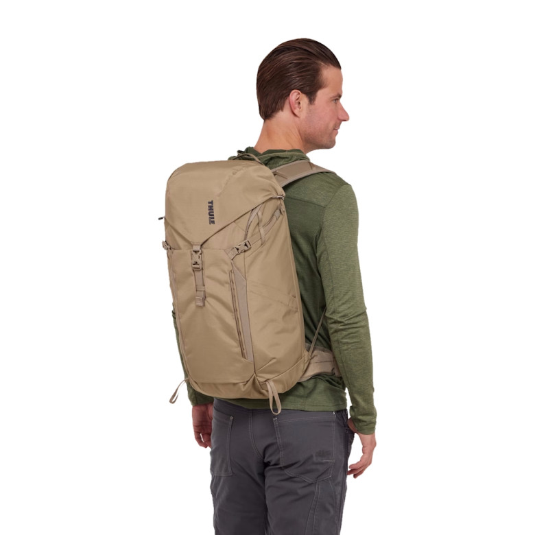 Рюкзак с дождевым чехлом Thule AllTrail 25L Faded Khaki Рюкзак с дождевым чехлом Thule AllTrail 25L Faded Khaki