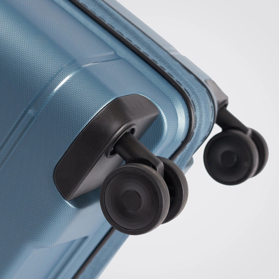 Чемодан Eberhart Link 32L-011 4 колеса голубой