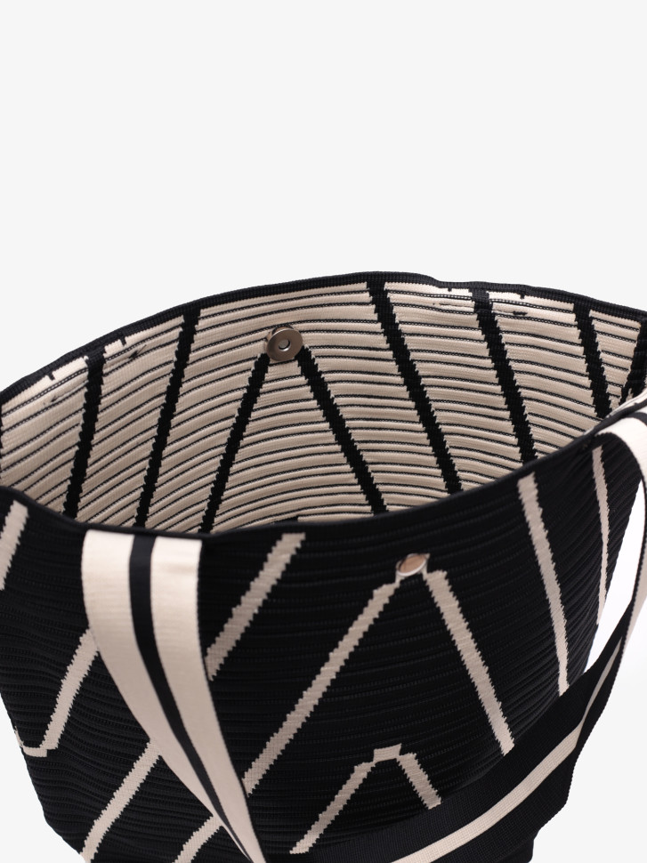 Шоппер Triangle черный Шоппер Triangle черный