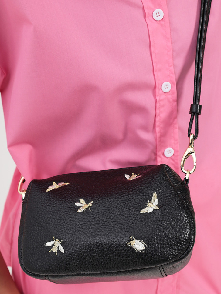 Сумка Curanni 2568 дольче черный пчела Сумка Curanni 2568 дольче черный пчела