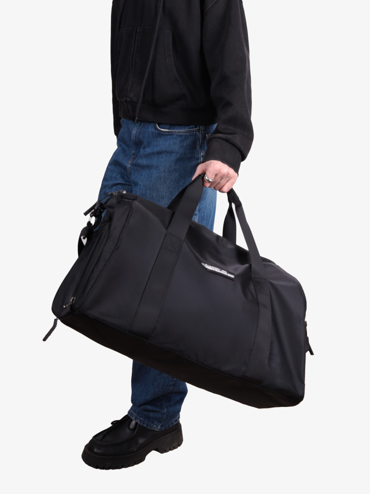 Сумка спортивная Baggins 3053 черная Сумка спортивная Baggins 3053 черная