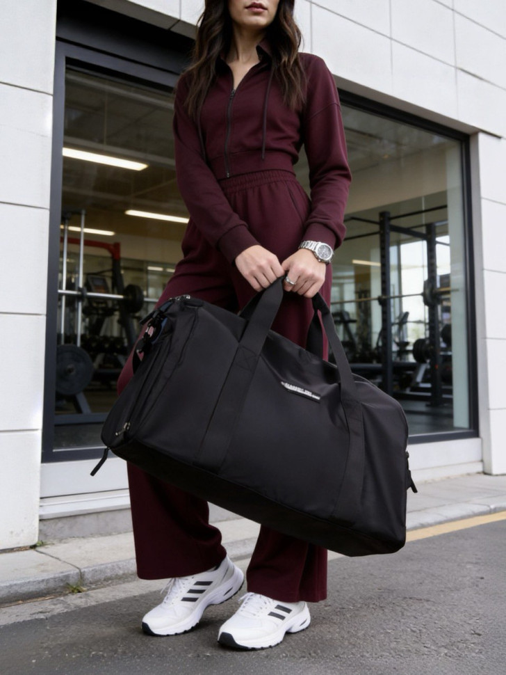 Сумка спортивная Baggins 3053 черная Сумка спортивная Baggins 3053 черная