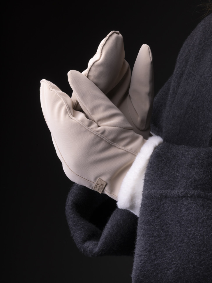 Варежки женские Baggins влагоотталкивающие бежевые Варежки женские Baggins влагоотталкивающие бежевые