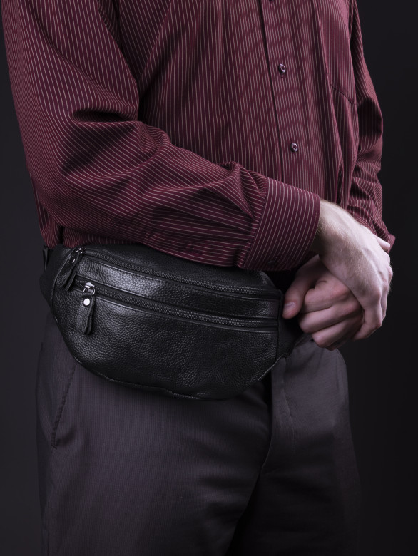 Сумка на пояс Baggins 018 черная