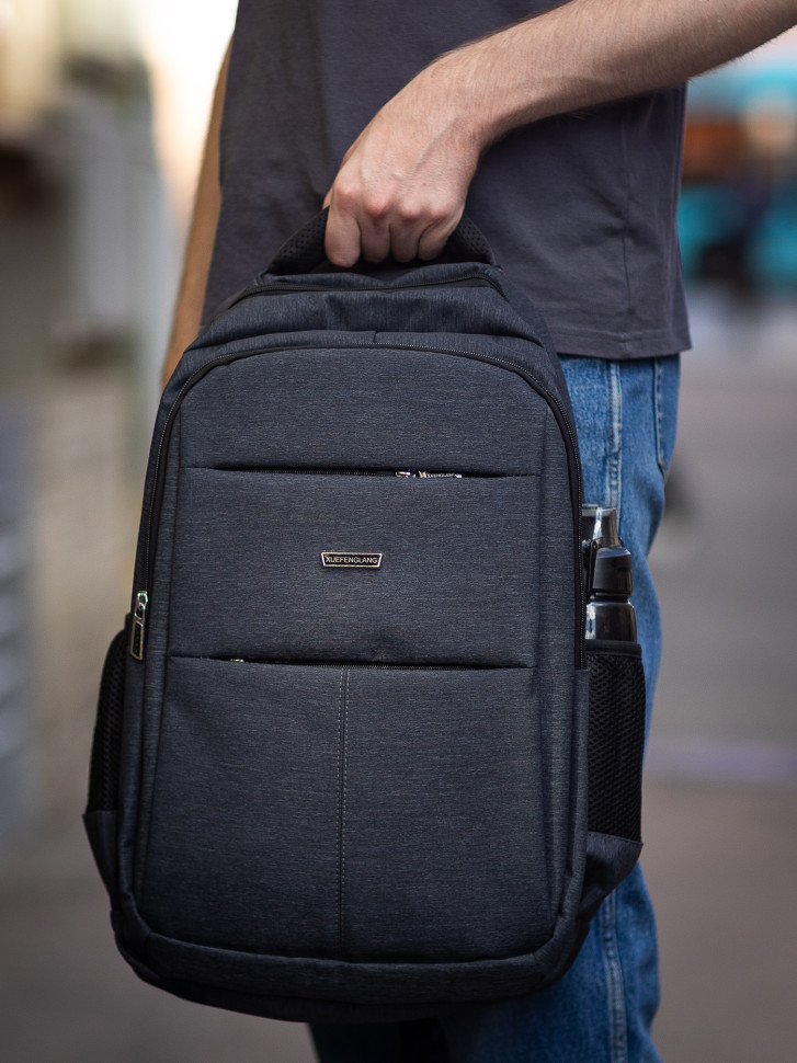 Рюкзак с ортопедической спинкой 2268 чёрный, с нагрудным ремнём Рюкзак с ортопедической спинкой 2268 чёрный, с нагрудным ремнём