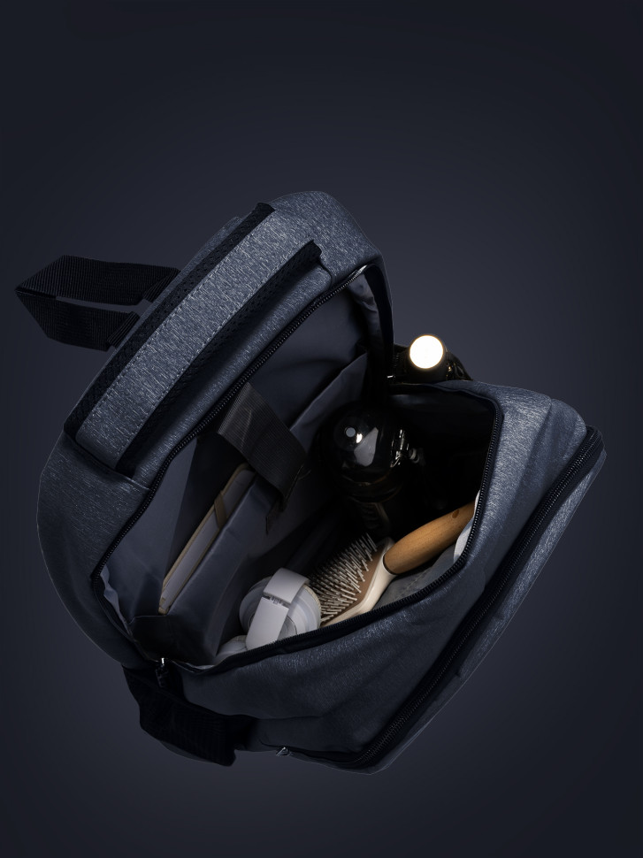 Рюкзак с ортопедической спинкой 2268 чёрный, с нагрудным ремнём Рюкзак с ортопедической спинкой 2268 чёрный, с нагрудным ремнём