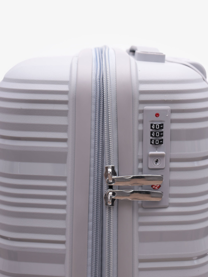 Чемодан Weina Б01-PP304 полипропилен Чемодан Weina Б01-PP304 полипропилен