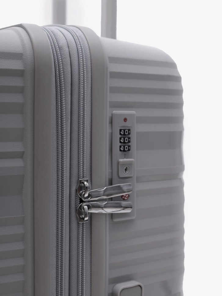 Чемодан Weina Б01-PP304 полипропилен Чемодан Weina Б01-PP304 полипропилен