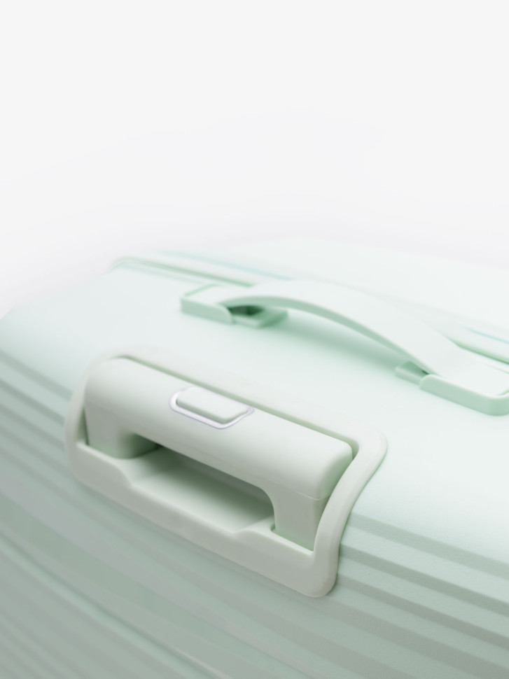 Чемодан Weina Б01-PP304 полипропилен Чемодан Weina Б01-PP304 полипропилен