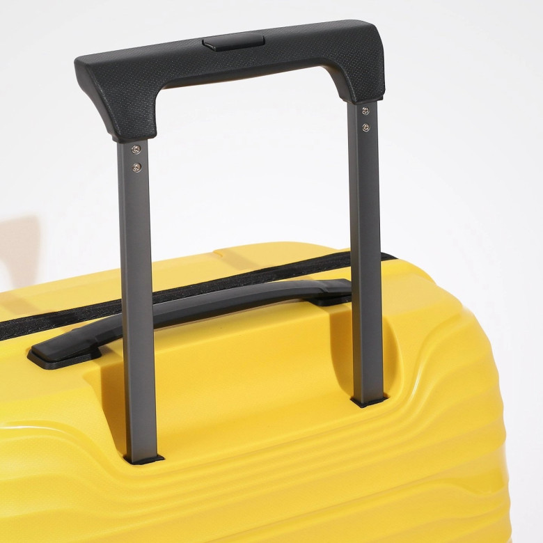 Чемодан Eberhart 46W Wave полипропилен Чемодан Eberhart 46W Wave полипропилен