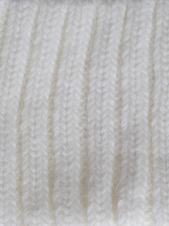 Шапка женская 11542 MARHATTER молочный (56-58)