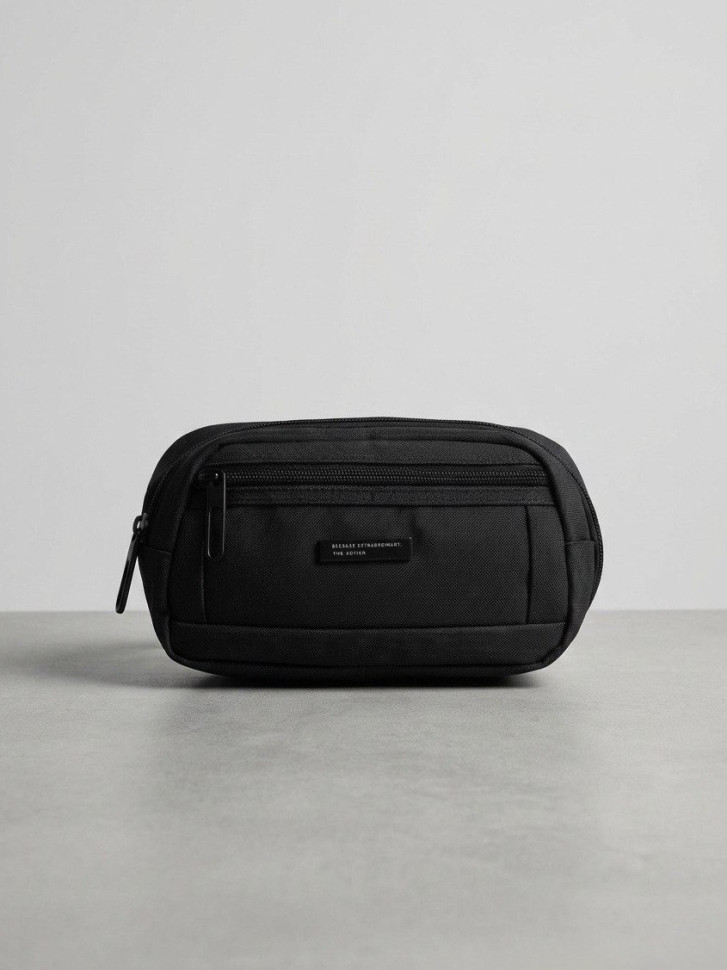 Сумка на пояс Baggins 80001 черная