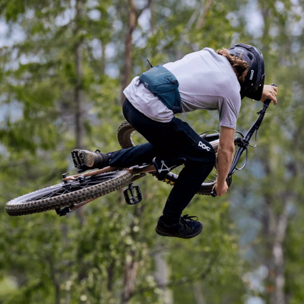 Сумка спортивная на пояс Thule Rail, 0.5L, Faded Khaki