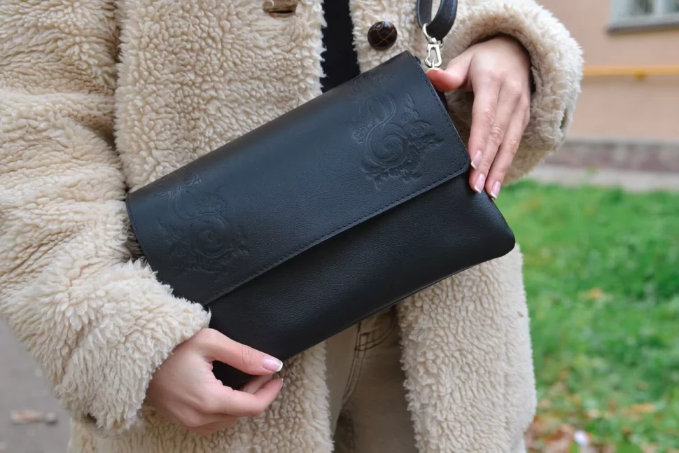 Женская кожаная сумка Natalia Kalinovskaya С 44т.711 Келен чёрная Женская кожаная сумка Natalia Kalinovskaya С 44т.711 Келен чёрная