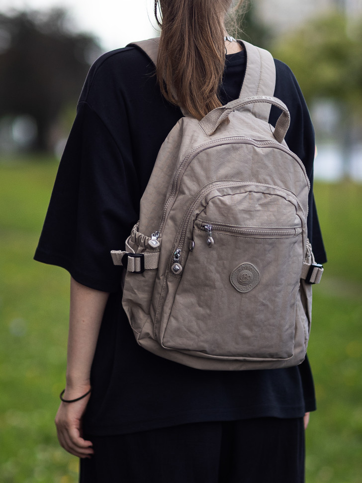 Рюкзак городской Bobo 1302 бежевый Рюкзак городской Bobo 1302 бежевый