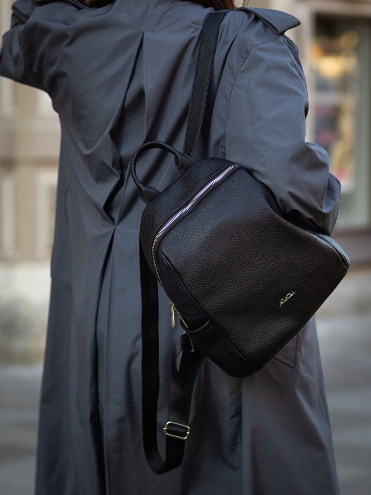 Рюкзак городской Acacia 24219 black