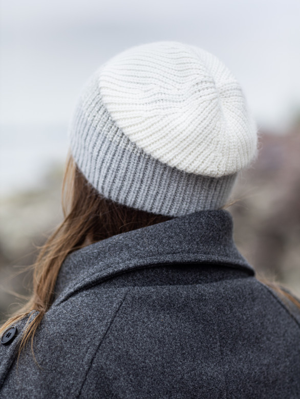 Шапка женская 12571 MARHATTER серо-белый (56-58) Шапка женская 12571 MARHATTER серо-белый (56-58)