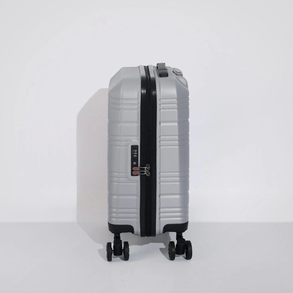 Чемодан Eberhart 01B Bounce 4 колеса Чемодан Eberhart 01B Bounce 4 колеса