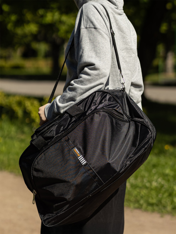 Большая мужская дорожно-спортивная сумка Jilip 3015 чёрная Большая мужская дорожно-спортивная сумка Jilip 3015 чёрная