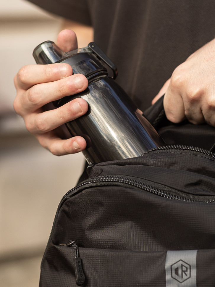 Рюкзак городской Dongrun 702 чёрный Рюкзак городской Dongrun 702 чёрный