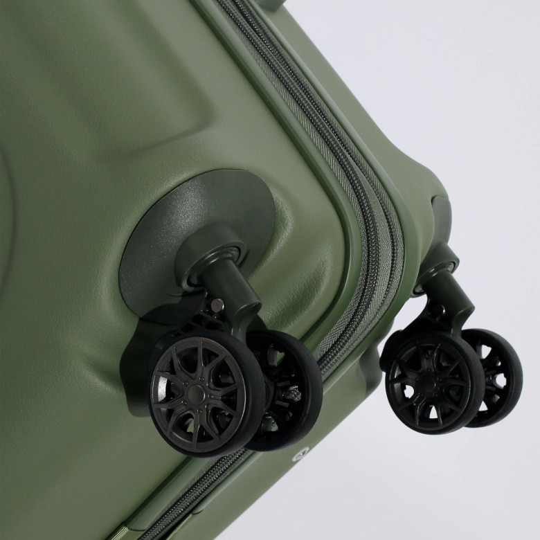  Чемодан Eberhart 06R Riviera 4 колеса