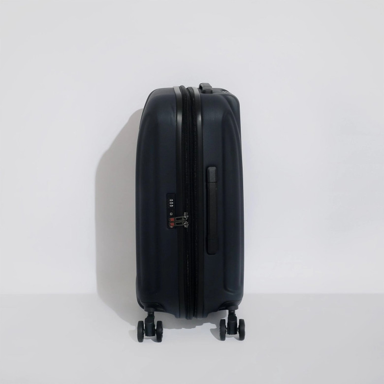  Чемодан Eberhart 06R Riviera 4 колеса