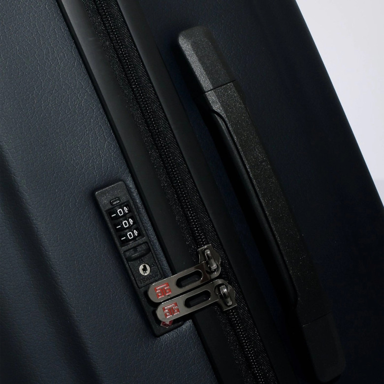  Чемодан Eberhart 06R Riviera 4 колеса