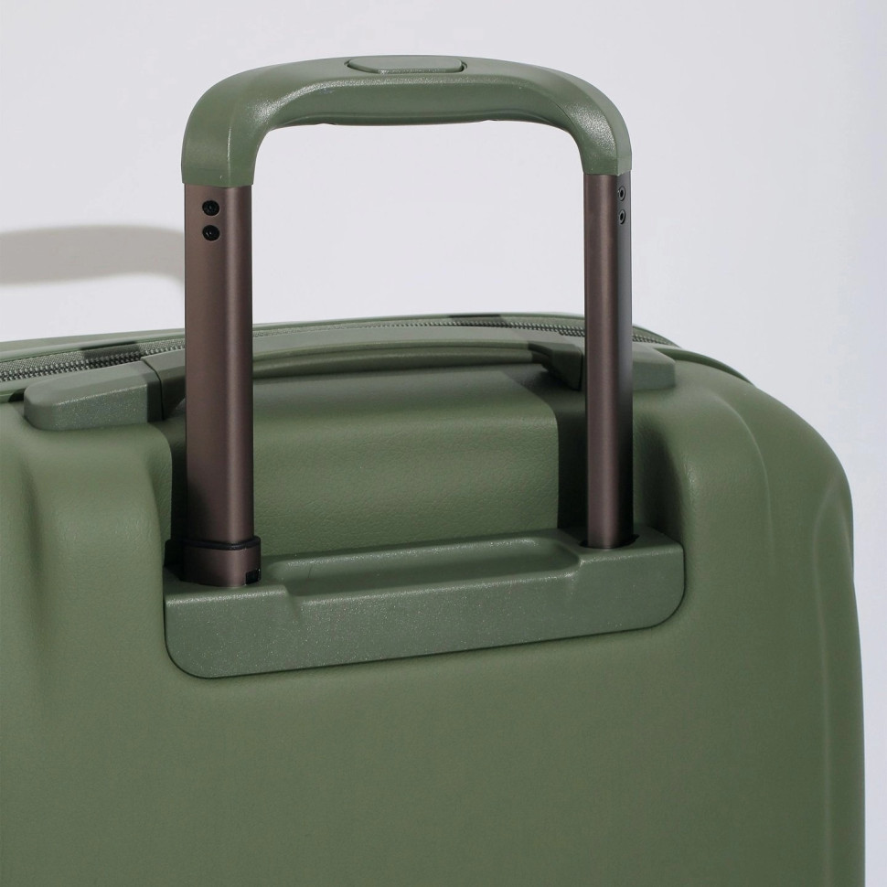  Чемодан Eberhart 06R Riviera 4 колеса