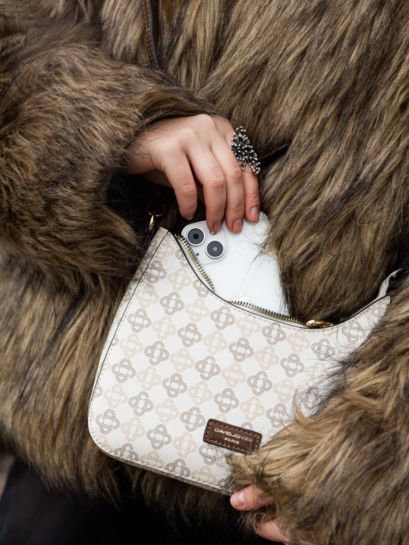 Сумка женская David Jones 7152 cr.white Сумка женская David Jones 7152 cr.white