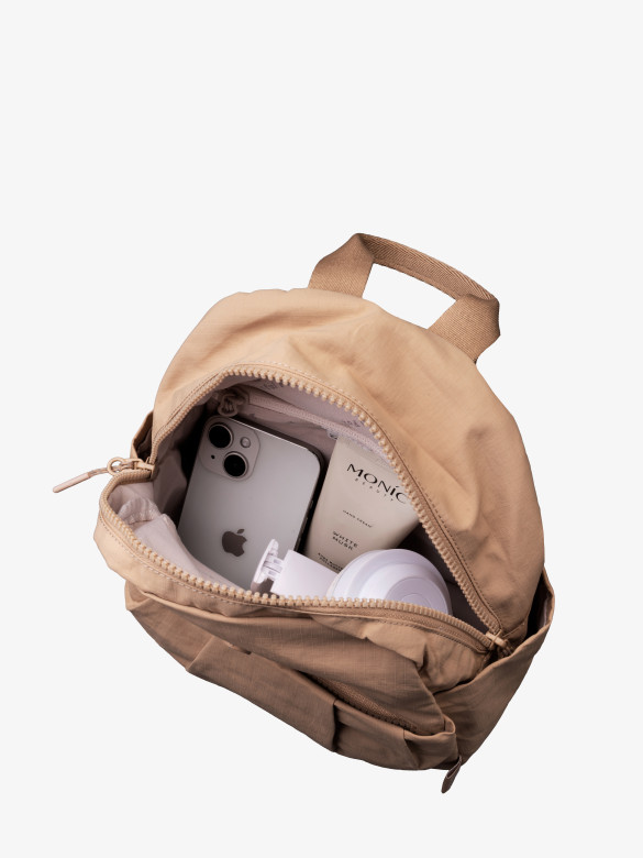 Рюкзак Colorful Fox 6831 бежевый