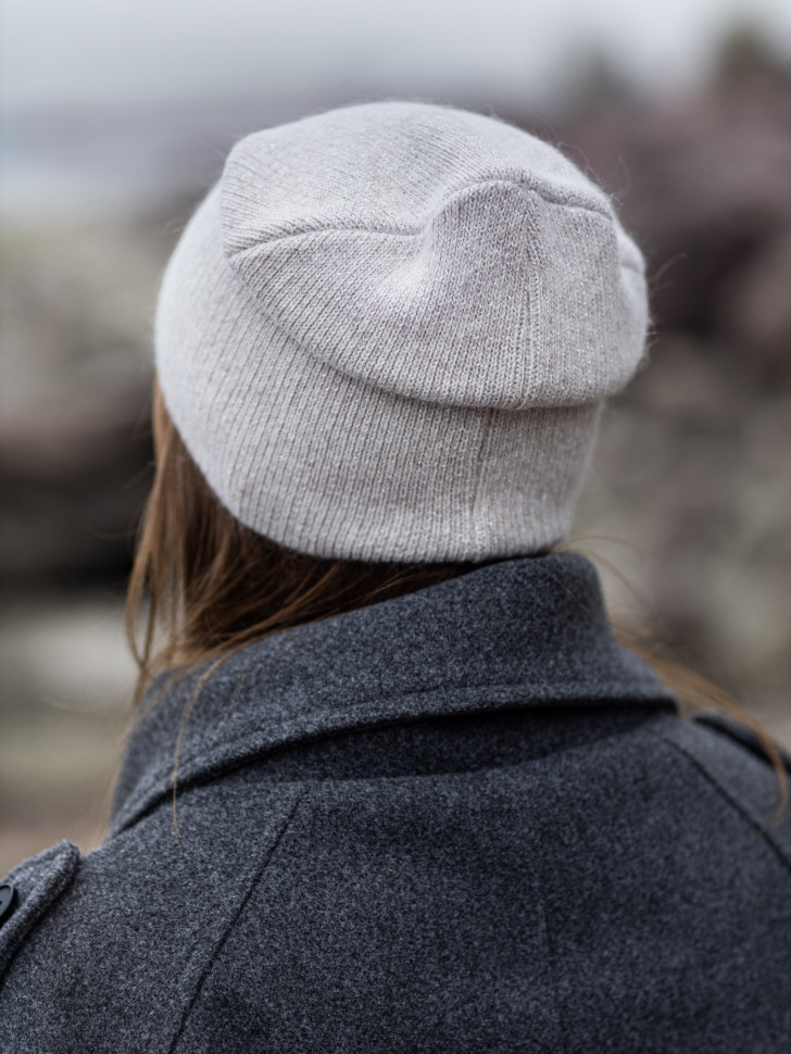 Шапка женская 12568 MARHATTER серо-бежевый (56-58)