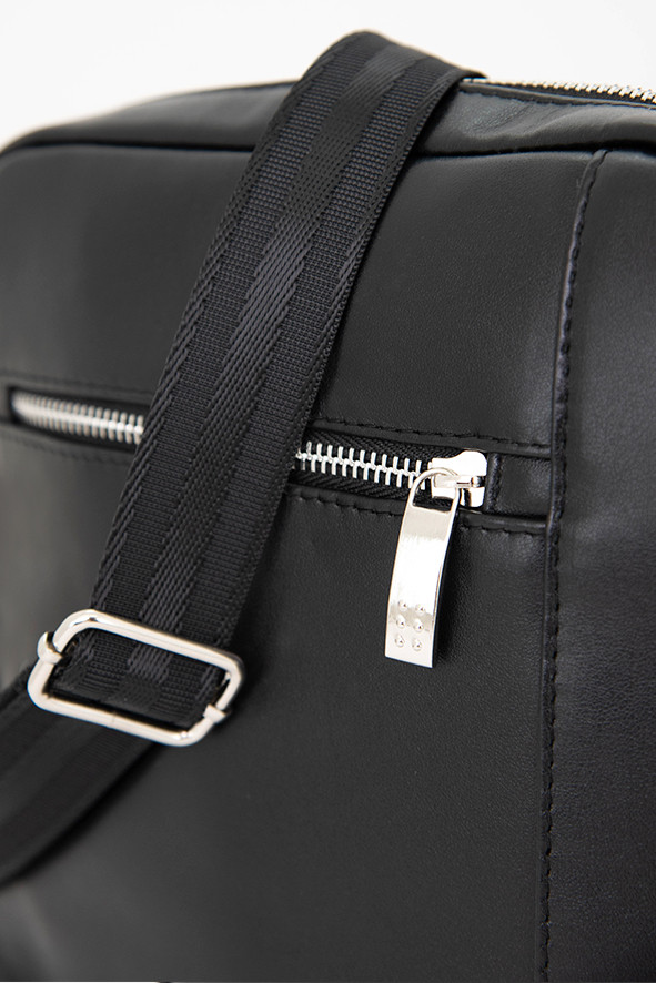 Сумка мужская Protege Ц-327.8 черный Сумка мужская Protege Ц-327.8 черный