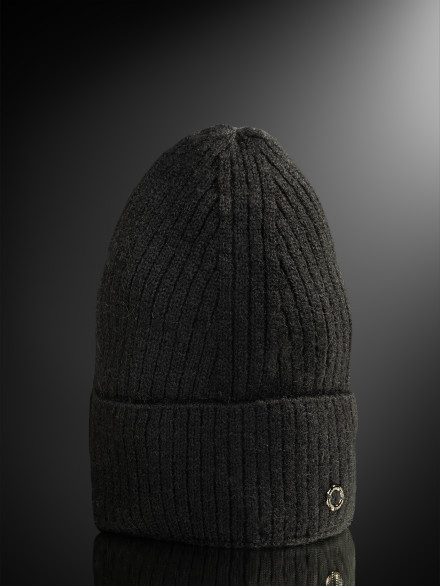 Шапка женская 13180 MARHATTER чёрный (56-58)